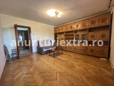 Apartament 4 camere, 74 mp, zona Piața Moldovei – Focșani